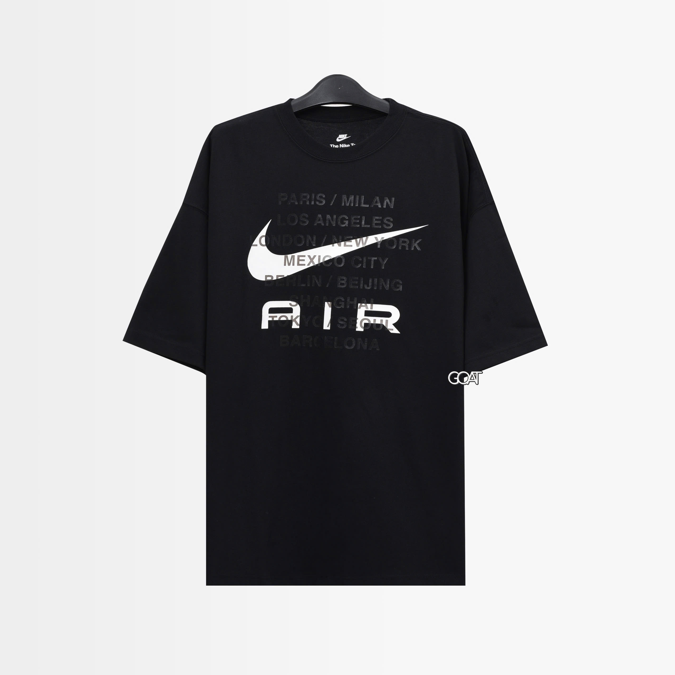 NIKE AIR LOGO WORLDWIDE OVERSIZE T-SHIRT - BLACK