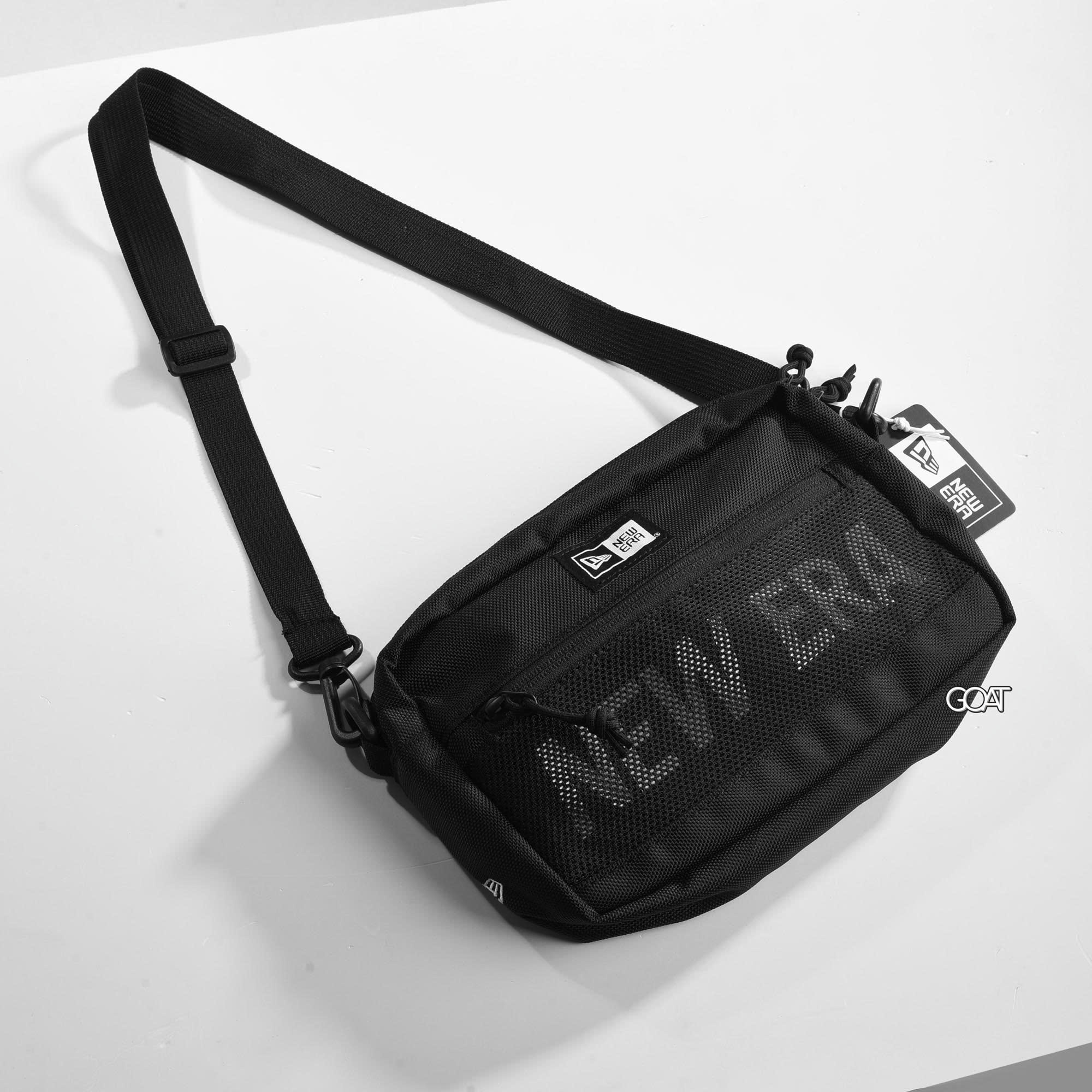 NEW ERA SHOULDER POUCH BAG - BLACK