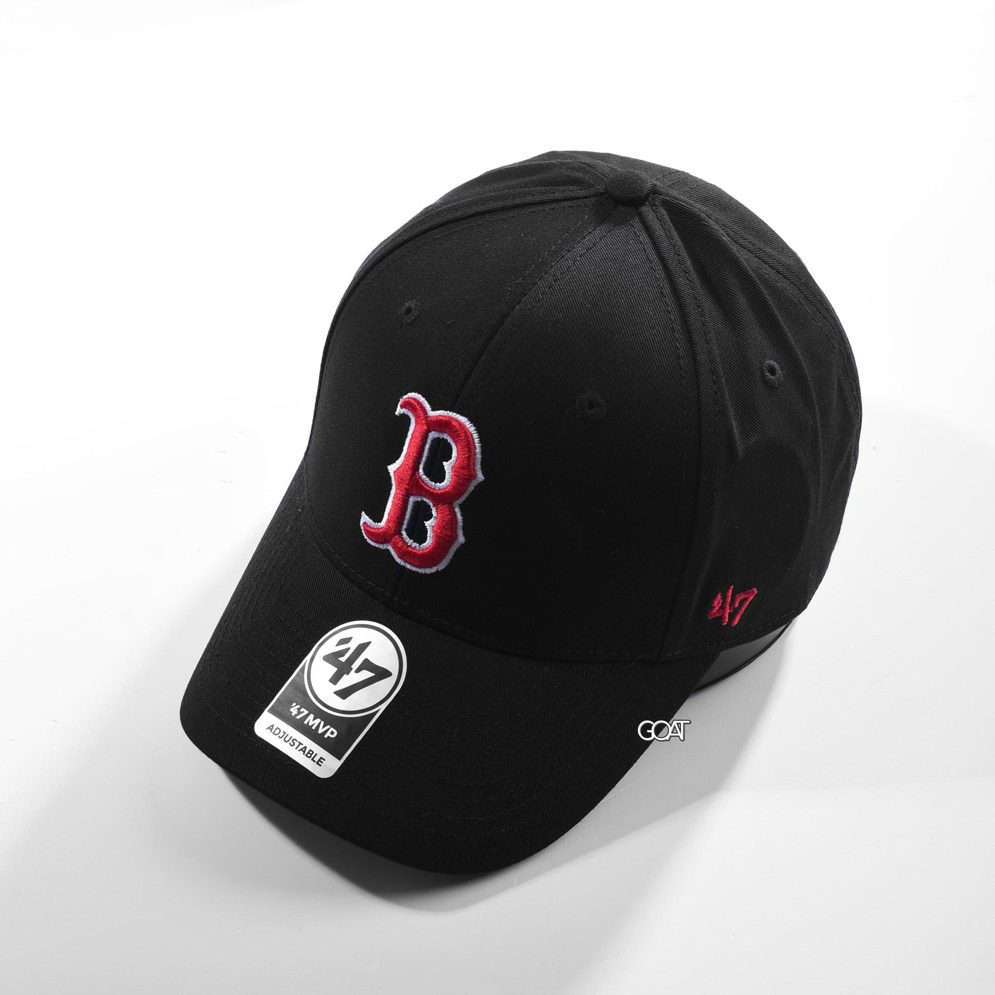 47 B RED WHITE OUTLINE LOGO CAP - BLACK