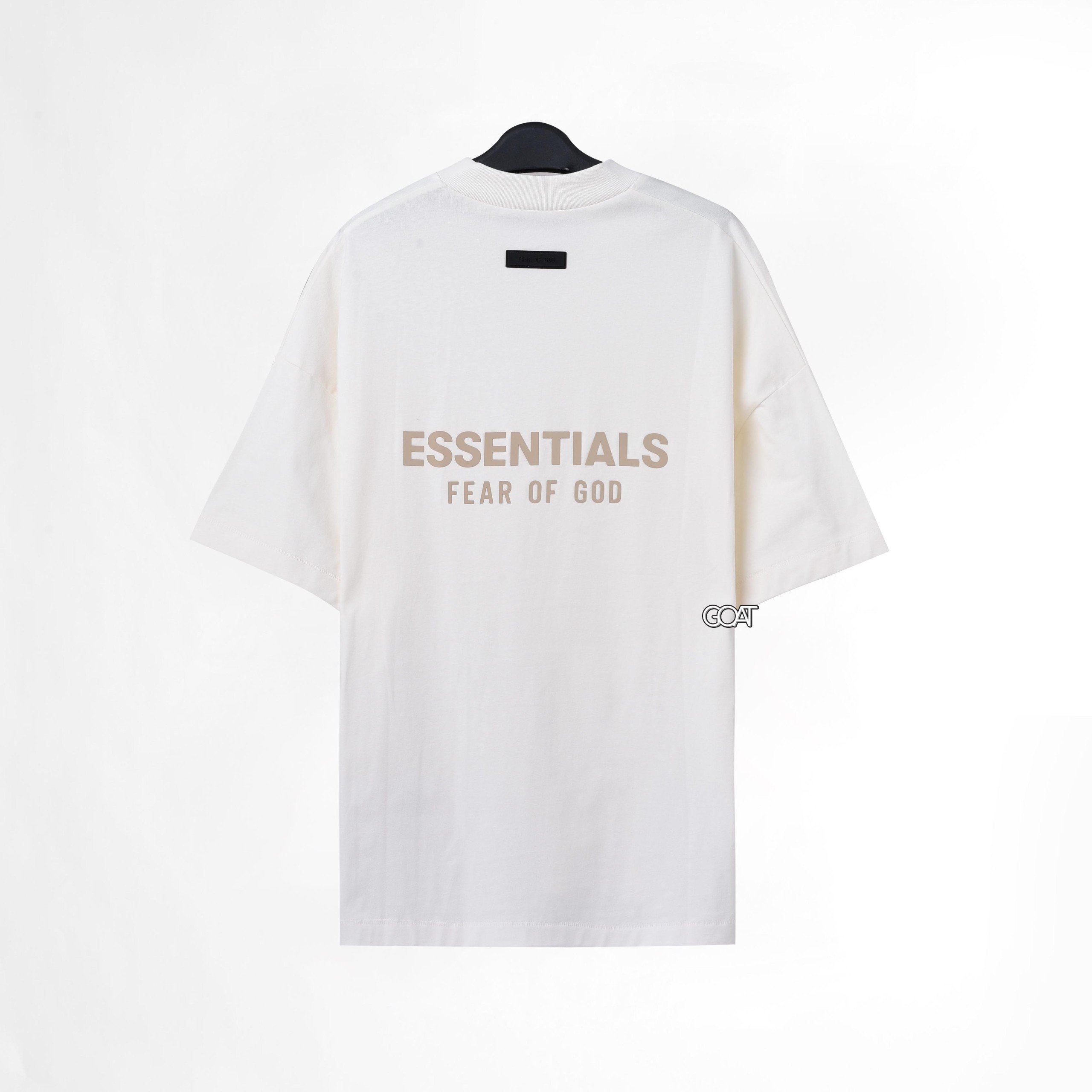 FOG ESSENTIALS V-NECK TSHIRT - CLOUD DANCER