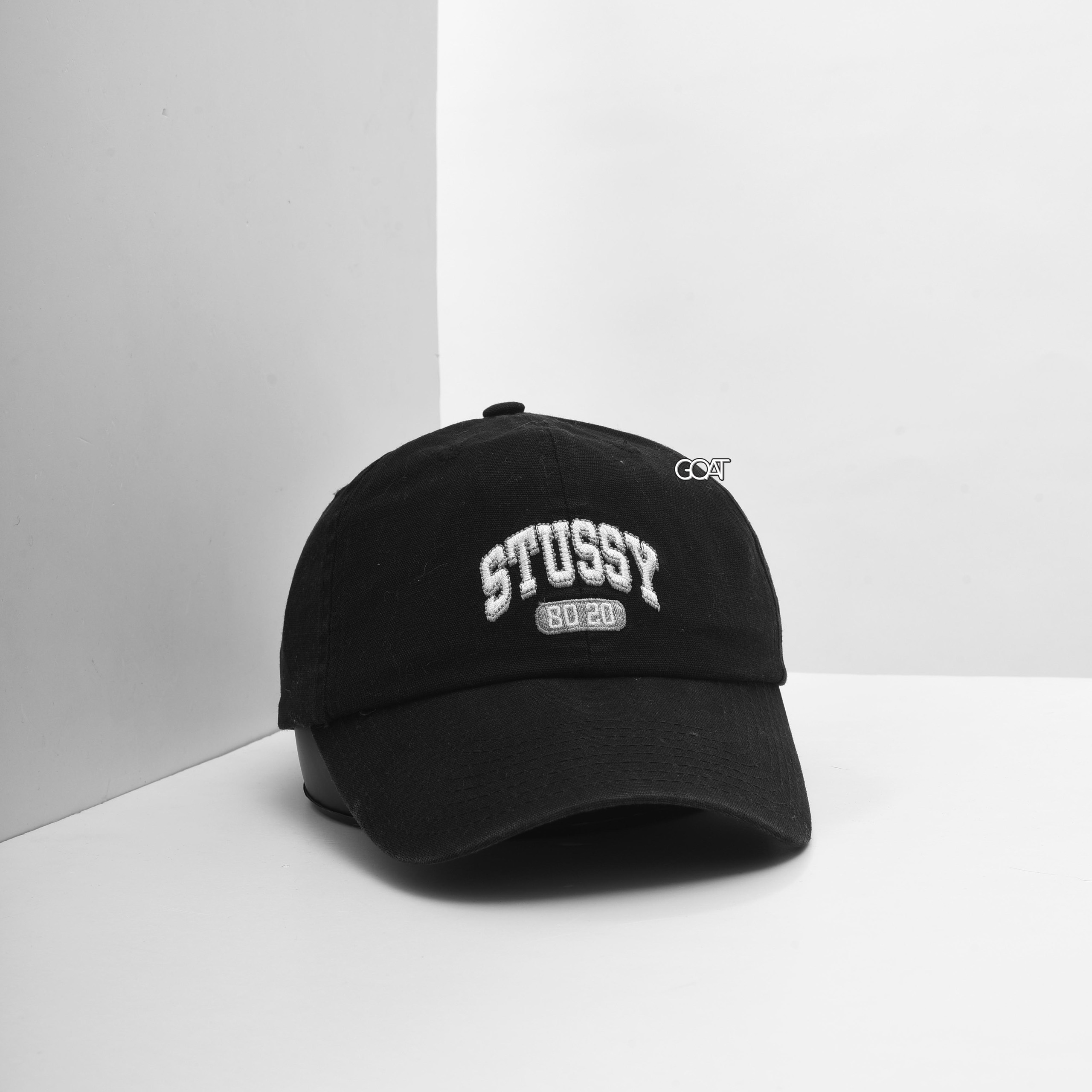 STUSSY COLLEGE LOW PRO CAP - BLACK