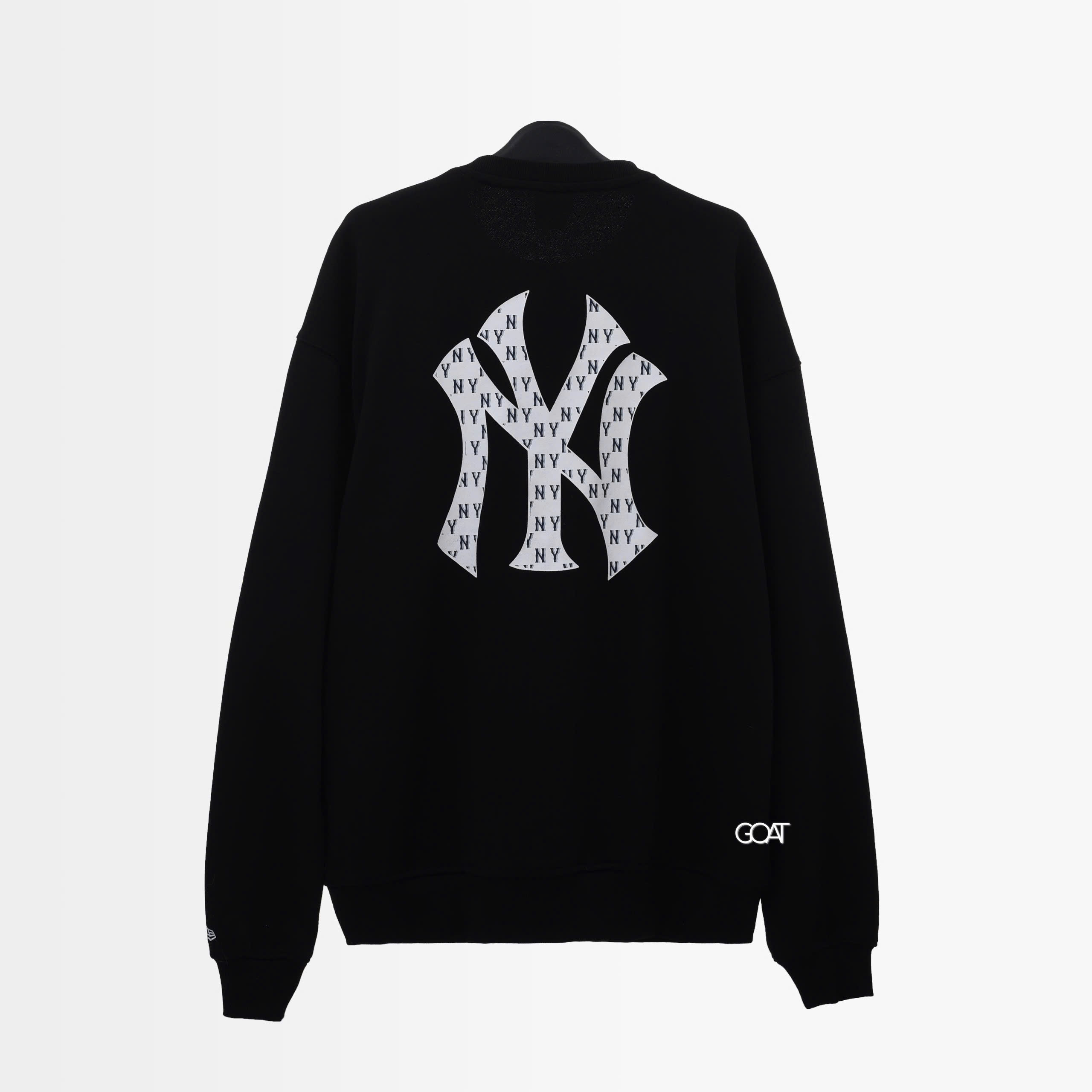 NEW ERA MLB MONOGRAM LOGO SWEATER - BLACK