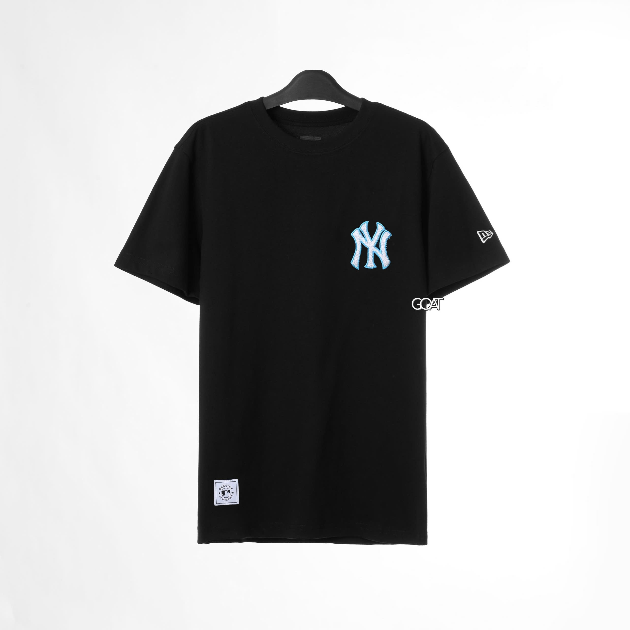 NEW ERA PATCH NEW YORK TSHIRT - BLACK