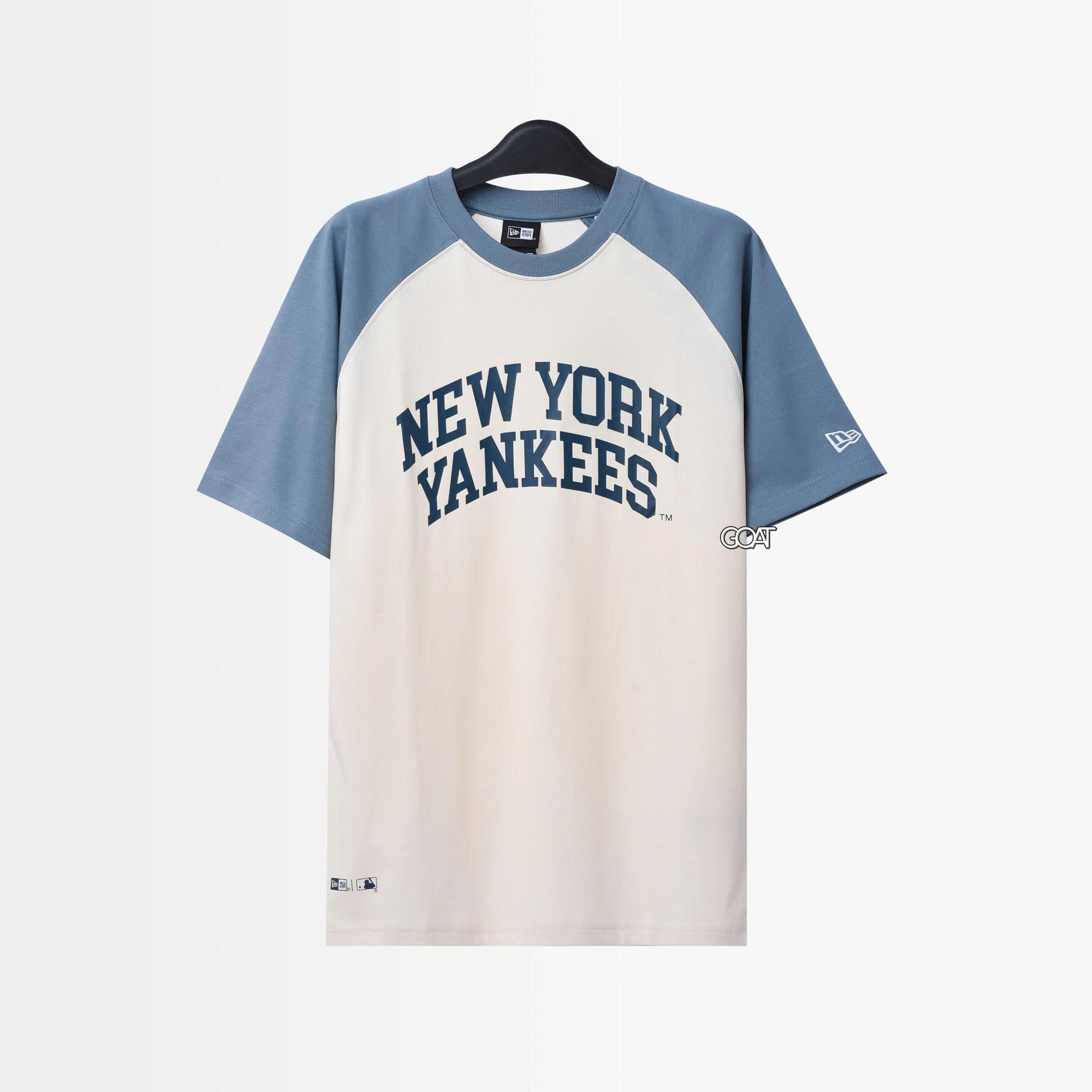 NEW ERA ARCH T-SHIRT - SKYBLUE/IVORY