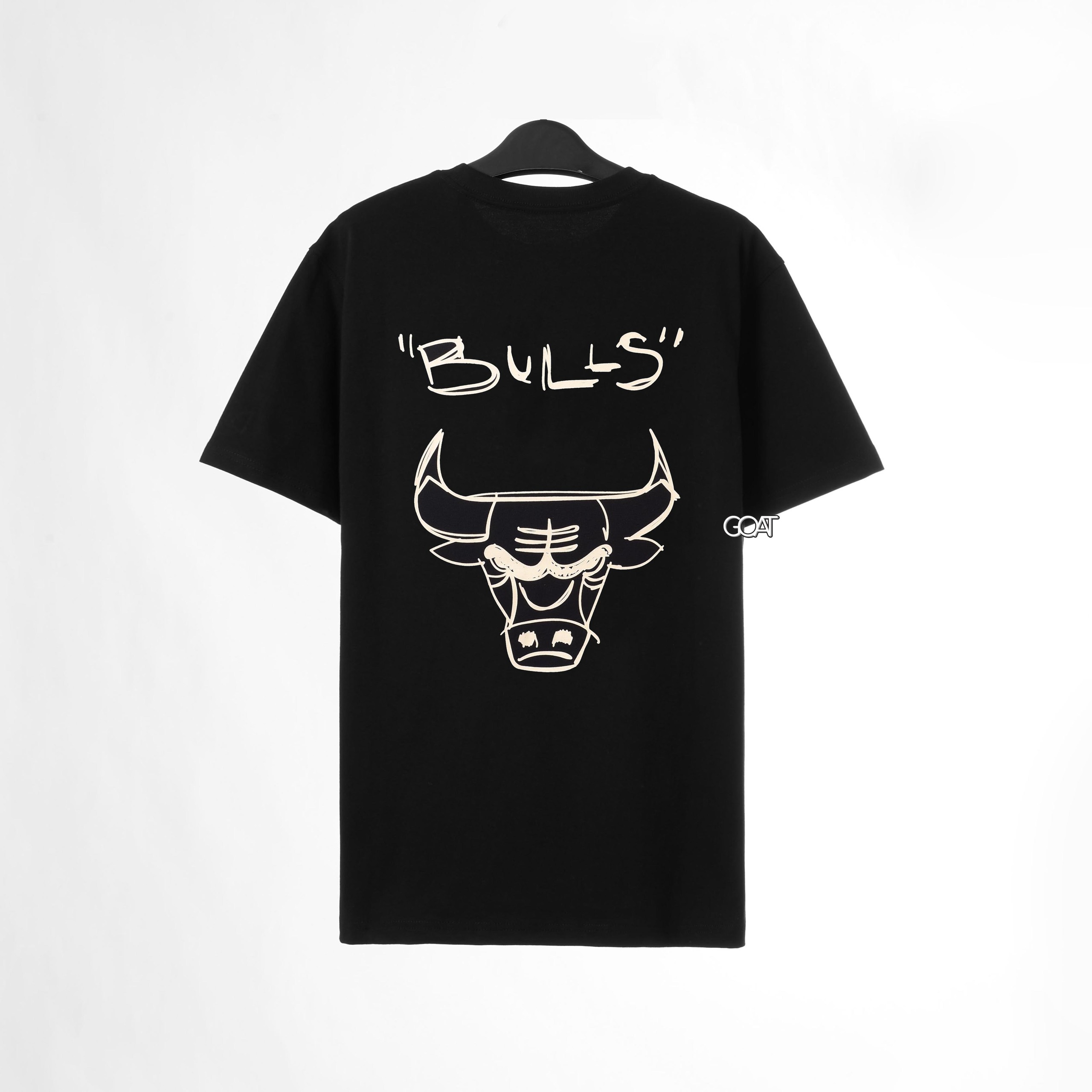 NEW ERA BULL CHICAGO T-SHIRT - BLACK